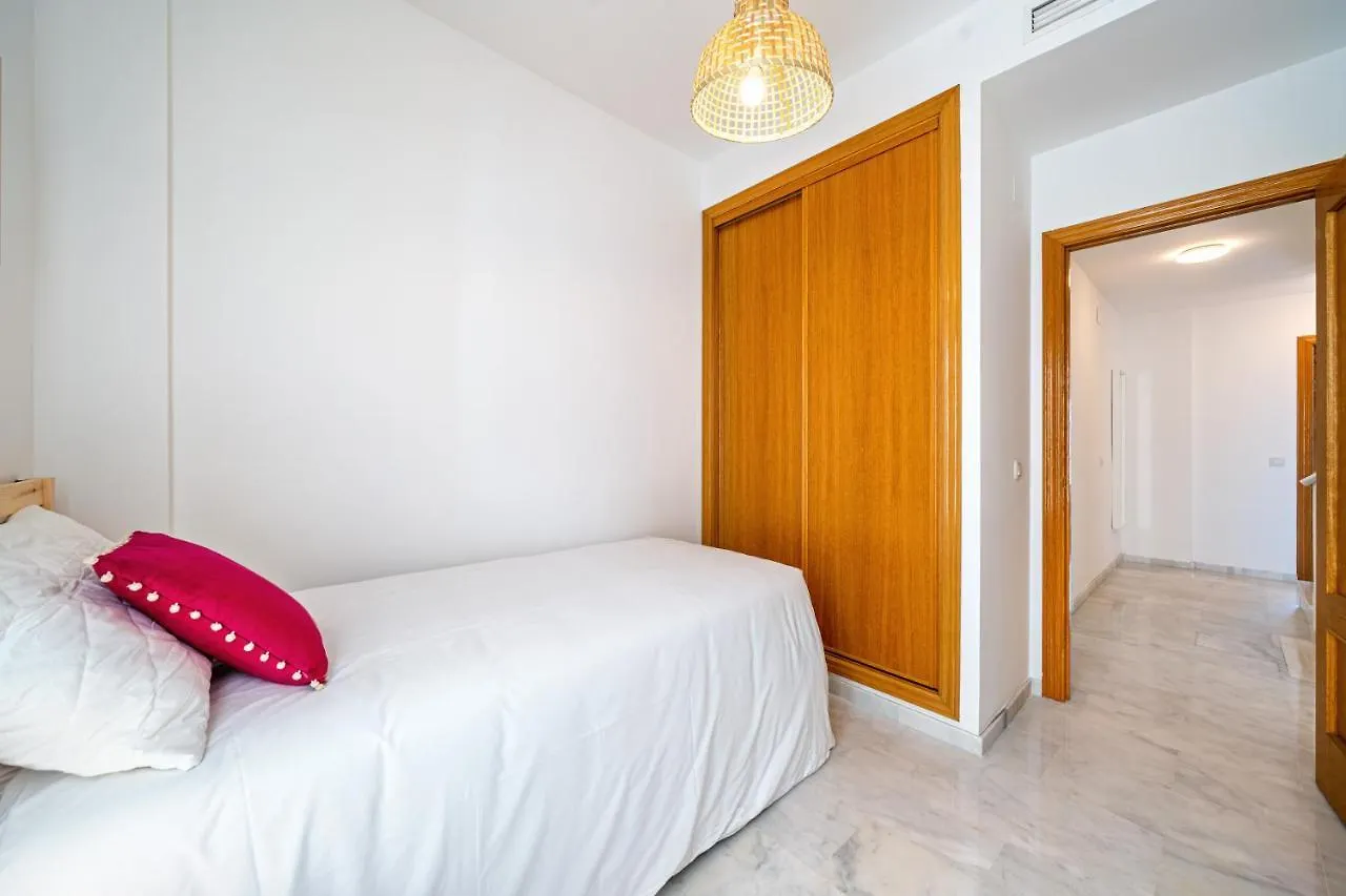 Heart Location & Parking Apartment Malaga